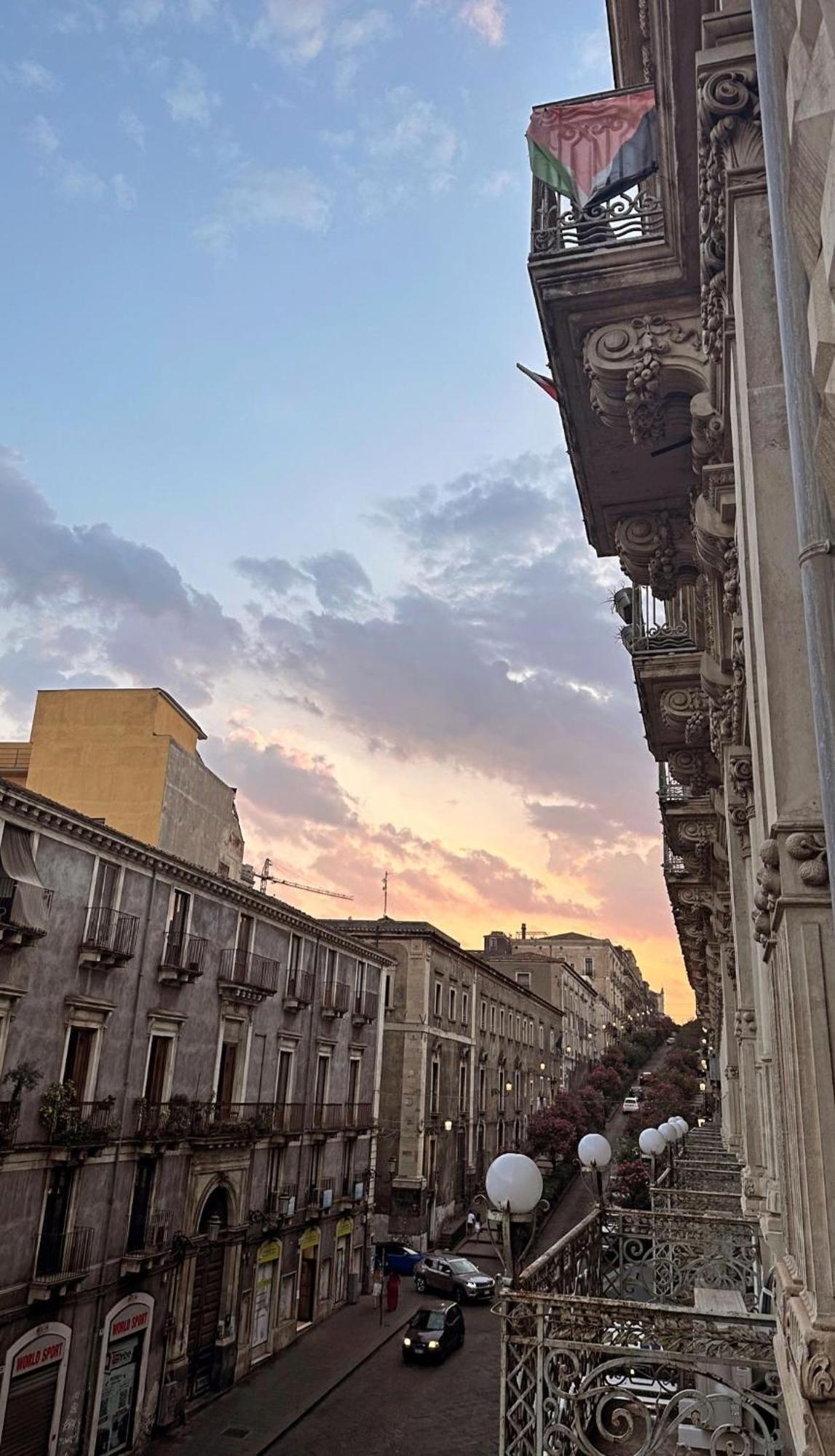 Etnea Boutique Hotel Катания Экстерьер фото