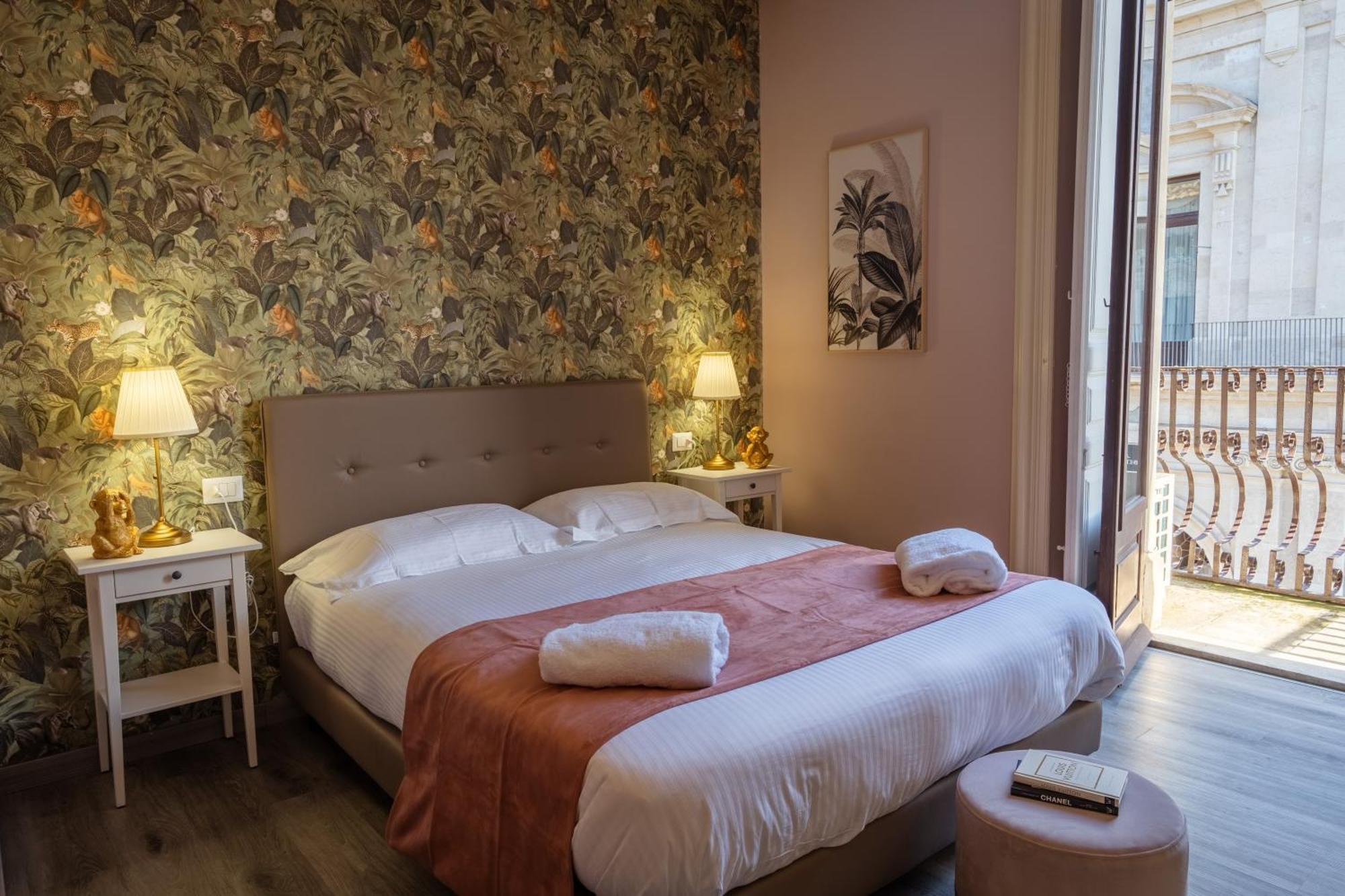 Etnea Boutique Hotel Катания Экстерьер фото